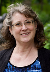 Dr. Joanna Everitt