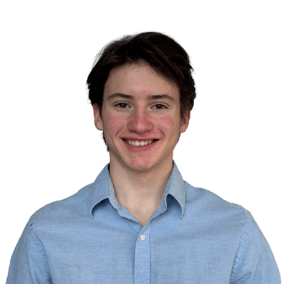 Portrait of Lars Oehler, a 2025-26 Schulich Leader at UNB.